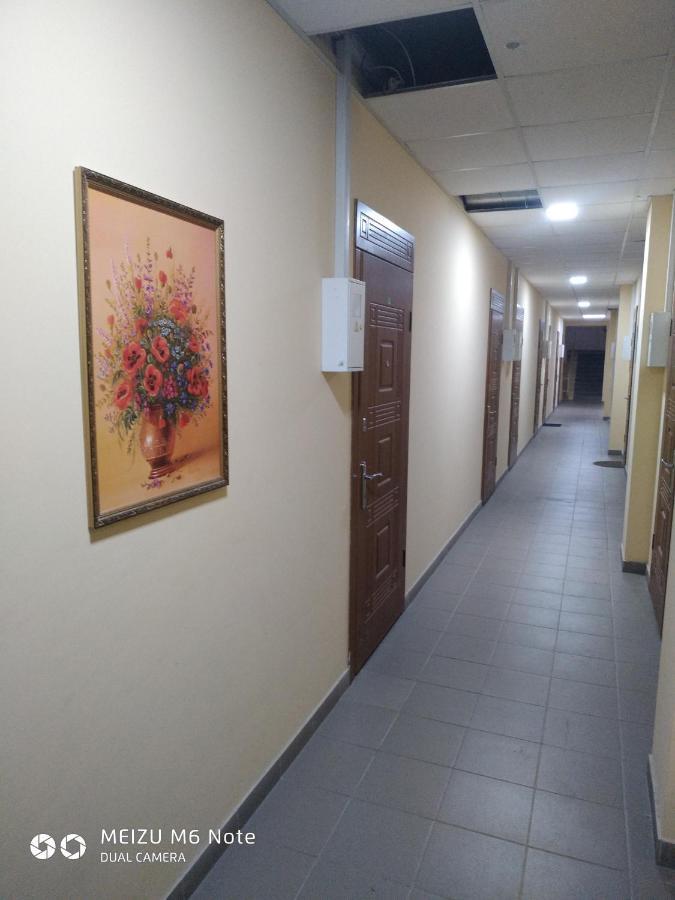 Студия На Французском Бульваре 36 Charkiw Exterior foto